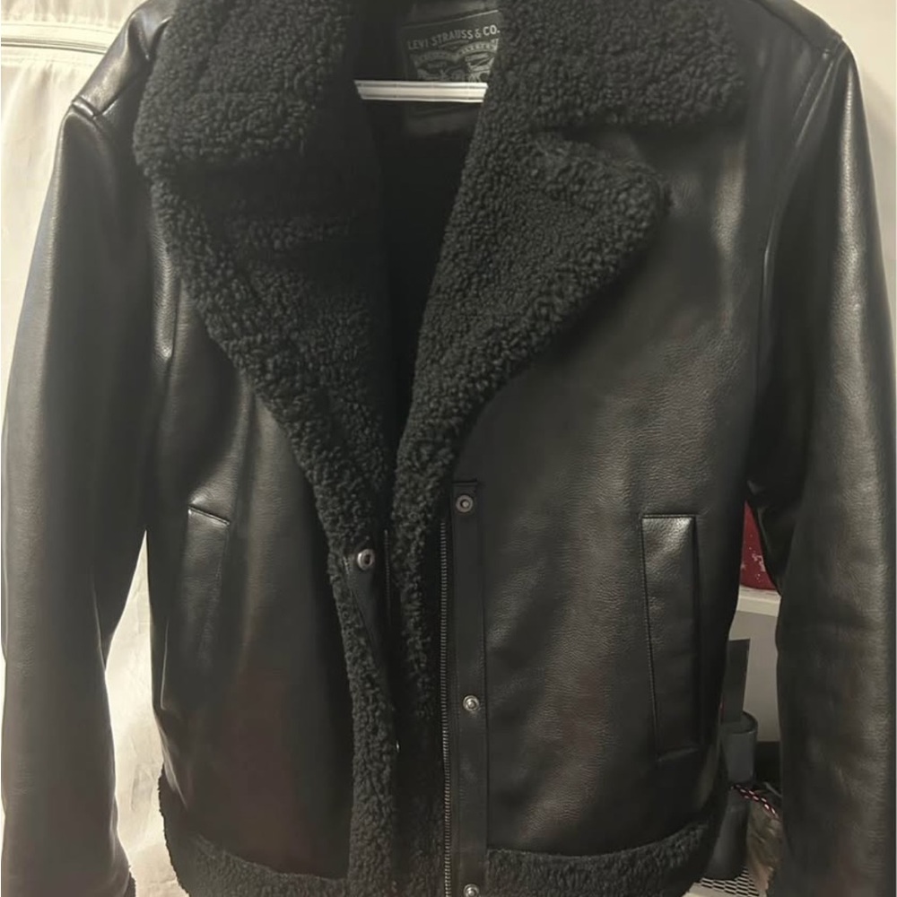 Levi's Women's Black Sherpa Bomber Jacket